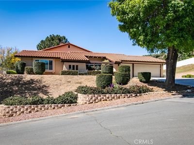 39565 Cherry Oak Canyon Rd