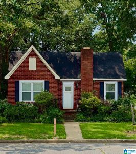 9 N Hightower Ave