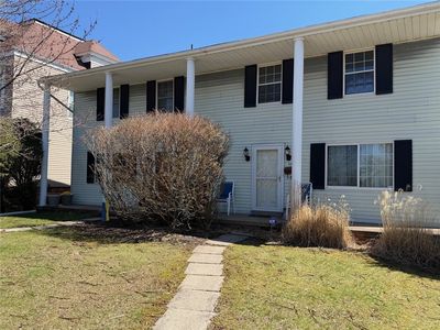 213-215 Arlington Ave