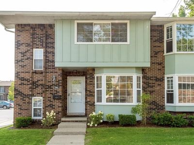 2806 Page Ave