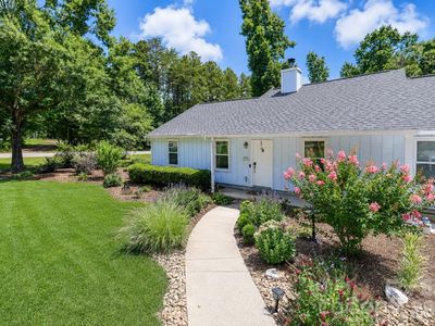 105 Lake Top Ln
