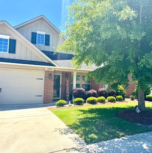 2886 Girard Dr