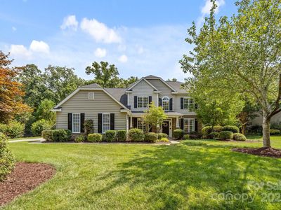 11023 King George Ln