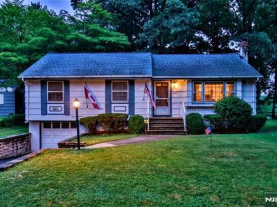423 W Oakland Ave