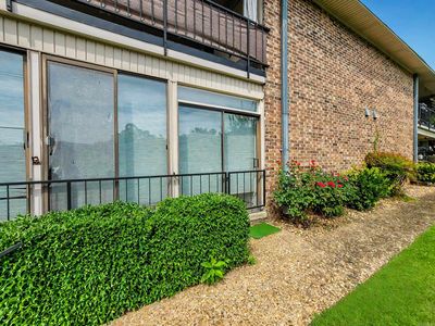 1127 Twin Points Rd APT A