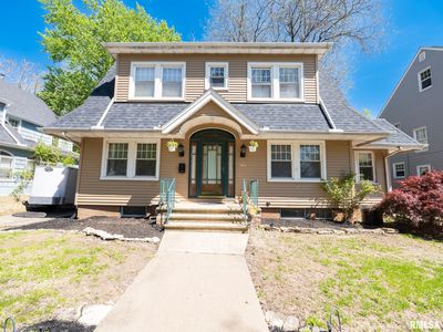 1404 N Amber Pl