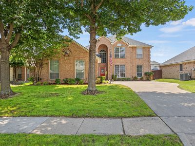 2715 Forest Lake Dr