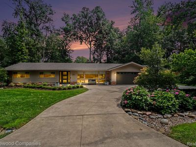 3144 Upton Dr