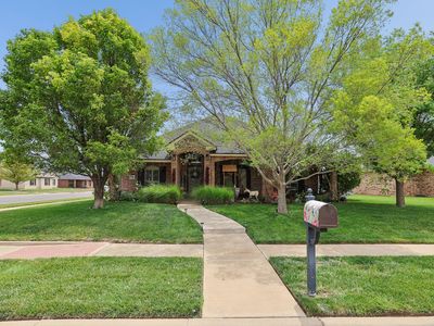 7901 Vail Dr