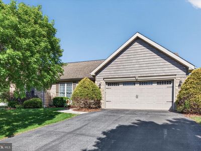 Property at 1241 Shadowbrooke Dr, Dover, PA