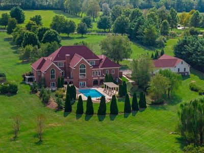 1701 Sahalee Dr