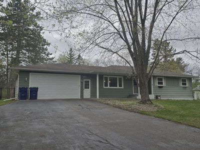 N2621 Woodland Cir