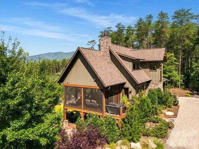 2775 Campbells Trce