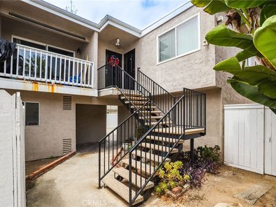 205 13th St APT D