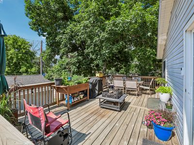 102 Lakeview Dr