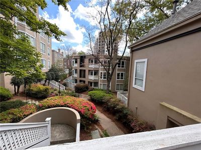 244 13th St NE APT 103