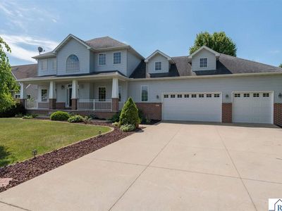 137 Victoria Blvd
