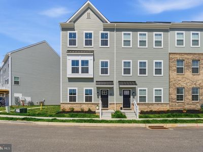 65 E Front St