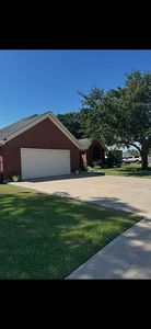 806 Foxglove Dr