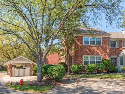9141 Dominion Cir