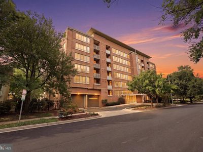 350 G St SW APT N216