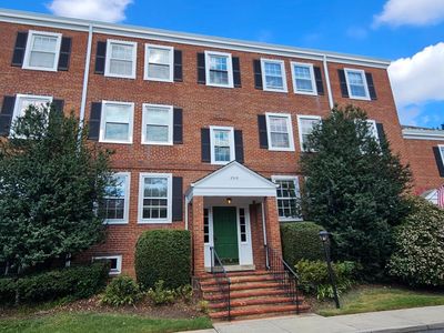 2919 S Buchanan St APT C2