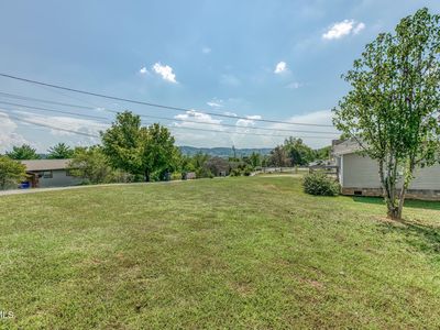 109 Lakeview Ln