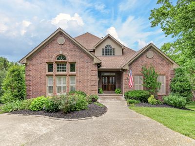 612 Eastcastle Ct