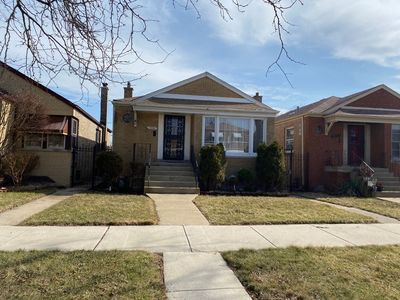 10153 S Saint Lawrence Ave