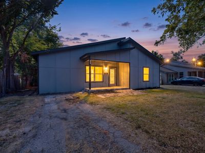 2946 Darby Dr