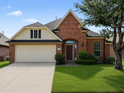 8586 Robertson Dr