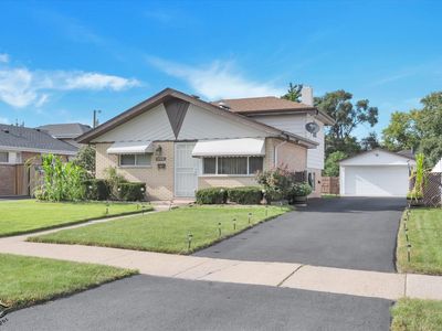 Property at 3708 W 121st St, Alsip, IL
