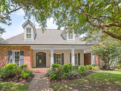 2524 Laurel Lakes Ave