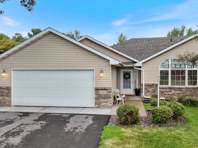 938 Golden Pond Ct