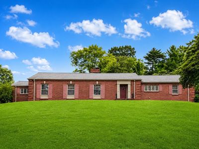 Property at 105 3rd Ave E, Springfield, TN