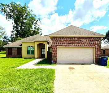 Property at 213 Louisiana Dr, Saint Martinville, LA