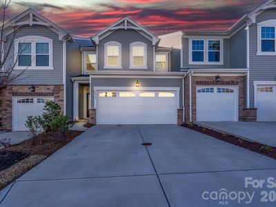 2418 Heathcliff Trl