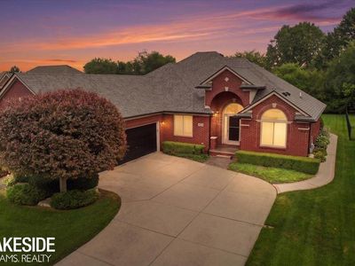 49110 Lehr Dr