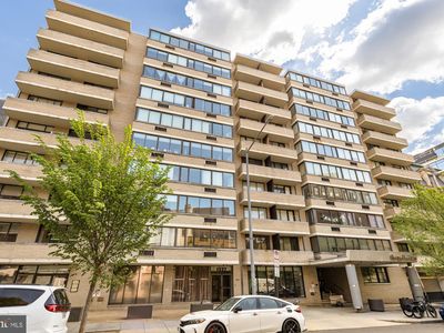 1325 18th St NW APT 601