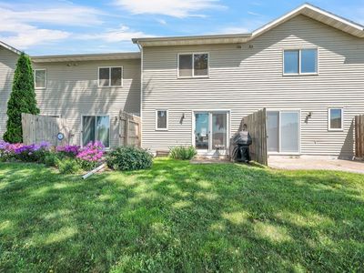 26 Westview Dr APT 3