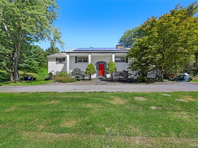 Property at 1 Kerr Road, Rhinebeck, NY