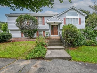 Property at 15 Wasilla Dr, Worcester, MA