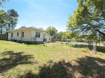 1279 Dallas Hwy