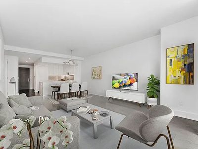 50 Riverside Blvd APT 15H