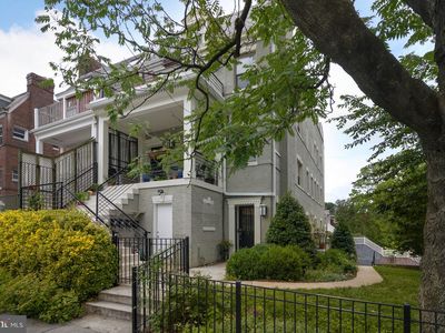 4024 14th St NW APT 2