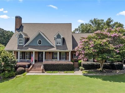 1452 Mountain Side Dr