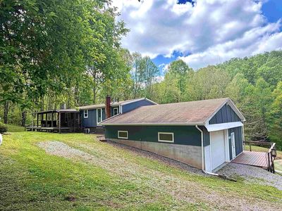 804 Jewelweed Rd