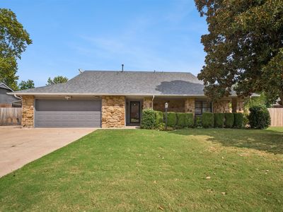 108 W Timberlane Ct