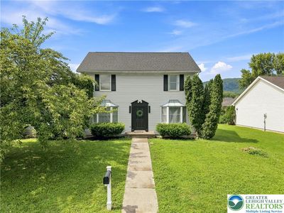 302 Delaware Ave