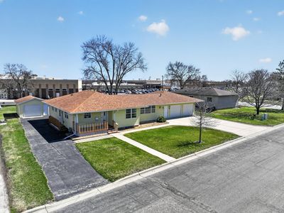 817 East St